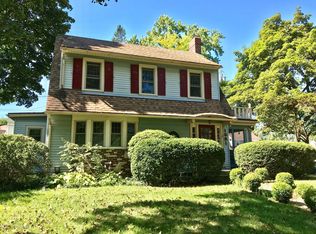 1581 N Genesee Dr, Lansing, MI 48915