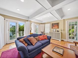 11 Stable Rd, Tuxedo Park, NY 10987