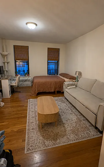 1494 2nd Ave #5B — Photo 3