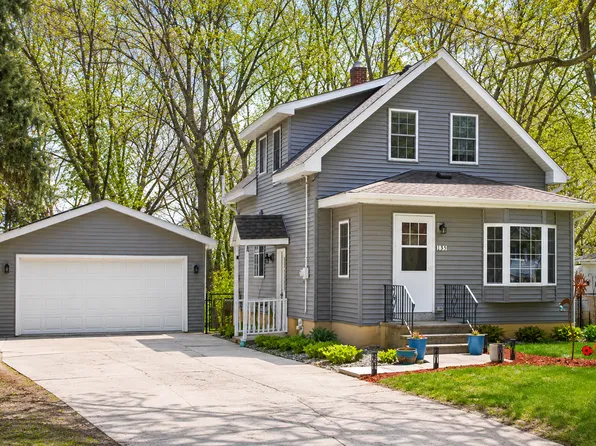 135 Pleasant Ave NE, Cokato, MN 55321