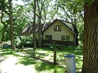 10413 Alden Rd, Harvard, IL 60033