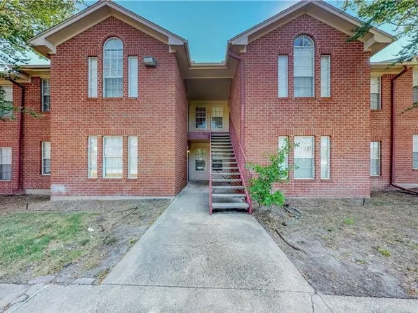 701 Balcones Dr #C, College Station, TX 77845