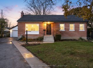 821 Schneider Pl, Peterborough, ON K9H5S6