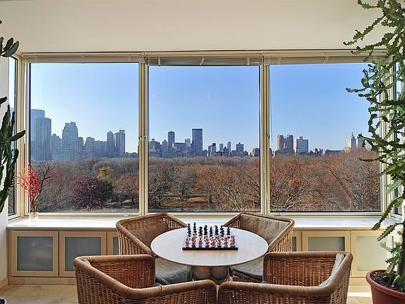 5th image of 860 5th Ave APT 11C