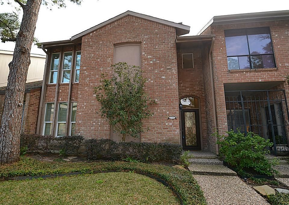 1st image of 15109 Kimberley Ct