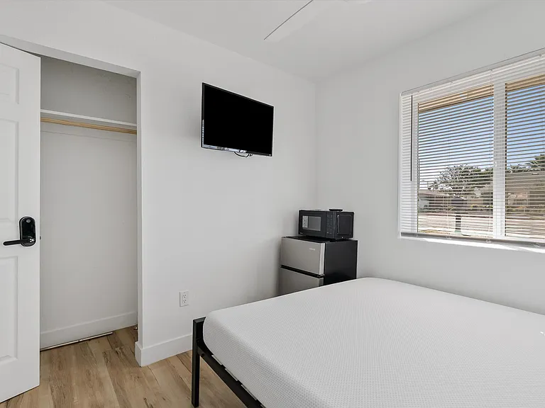 2956 E Mobile Ln — Photo 14