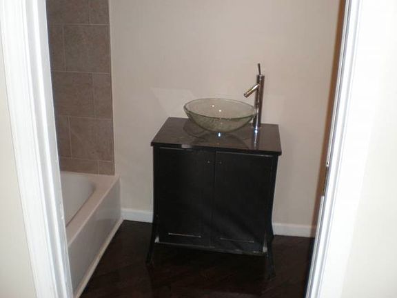 2nd image of 4442-4444 Delmar Blvd