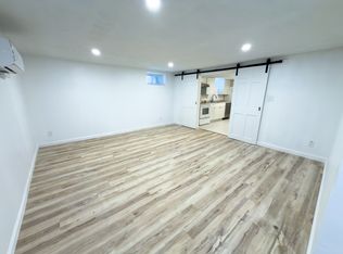 24 West St #A, Newton, MA 02458