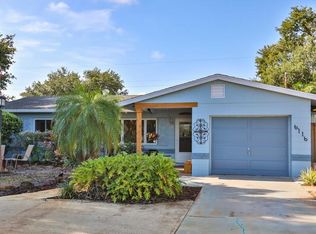 6116 46th Ave N, Kenneth City, FL 33709