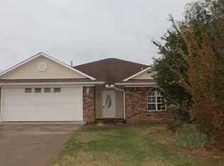 109 Nanih Waiya Ln, Poteau, OK 74953