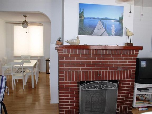 4th image of 5600 Atlantic Ave #1