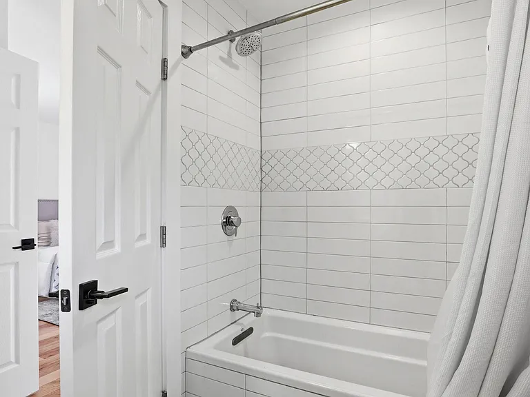 2905 Brinwood Ave — Photo 29