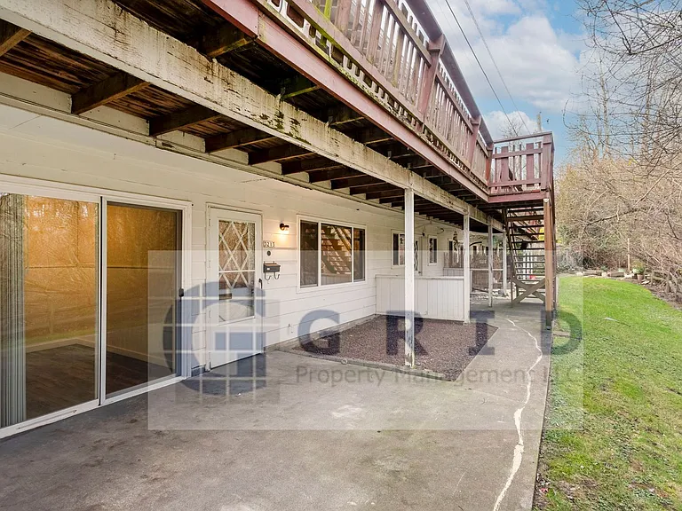 3213 SW Marigold St — Photo 17