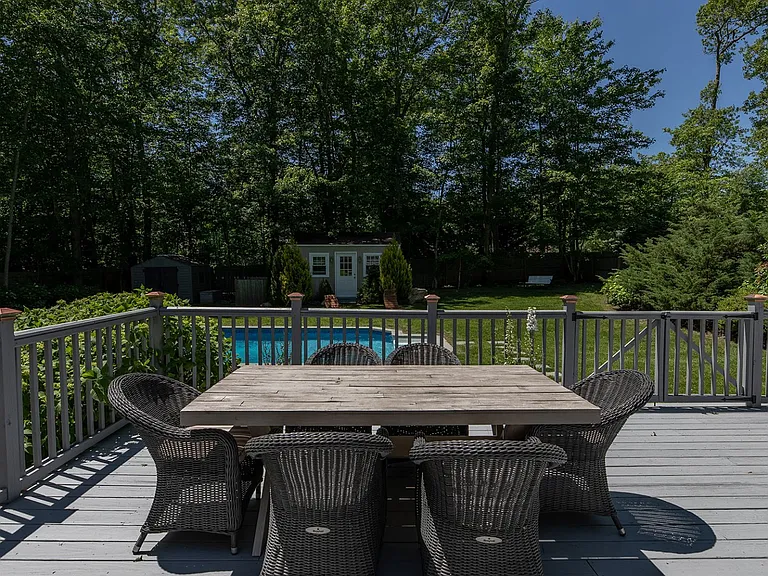 36 Tyrone Dr — Photo 25