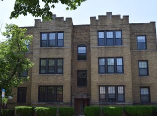 2301 W Addison St #2, Chicago, IL 60618
