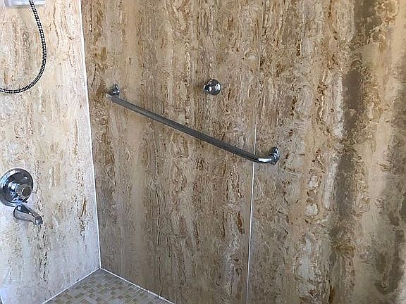 5th image of 1010 W San Miguel Cir
