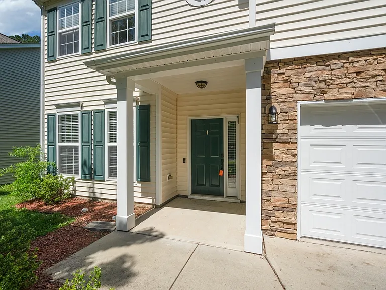 2804 Sagebrush Ln — Photo 2