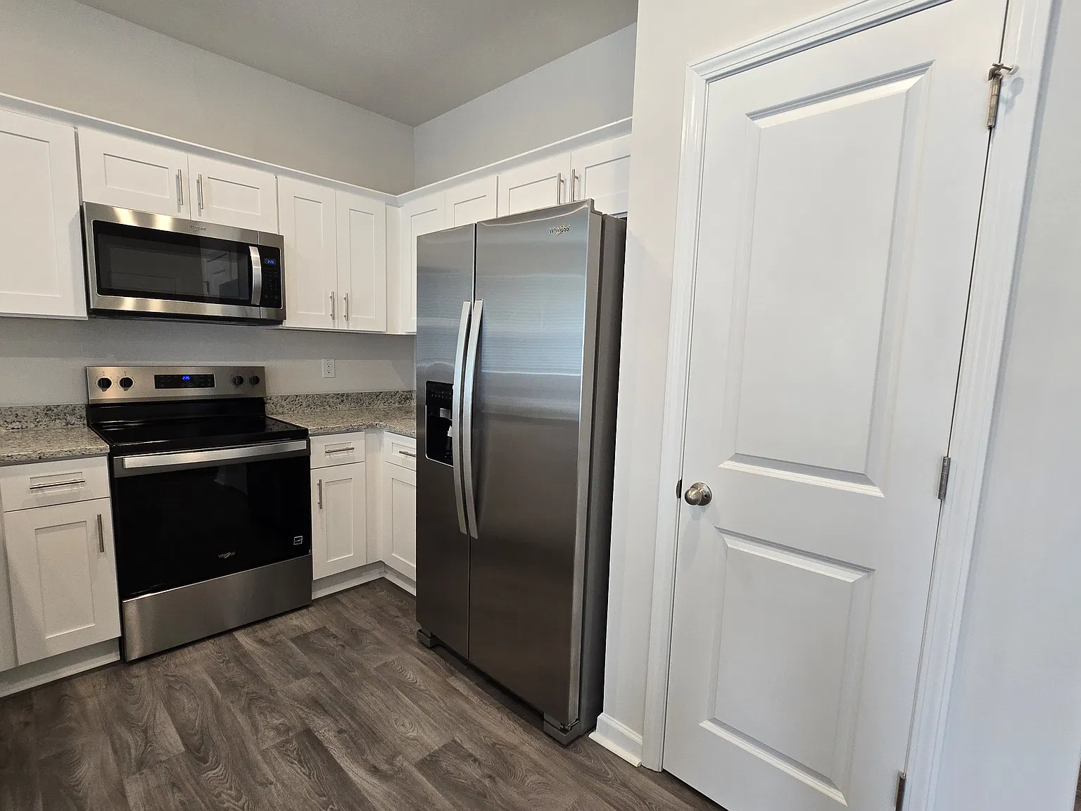 1104 Broholmer Lane - 1 — Photo 4