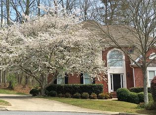 900 Lakefaire Lndg, Suwanee, GA 30024