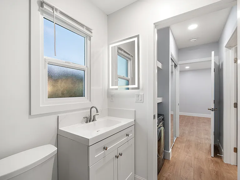 536 Concord St #542 — Photo 13
