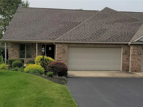136 Abbey Rd, New Castle, PA 16105