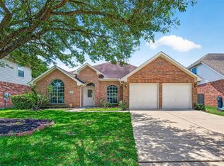 13815 Daehne Dr, Houston, TX 77014