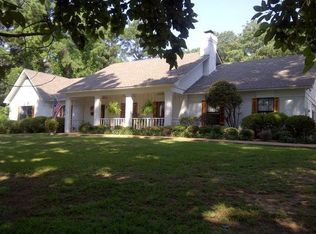 1301 Chickasaw Rd, Oxford, MS 38655