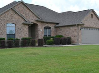 7905 Silverleaf St, Beaumont, TX 77707