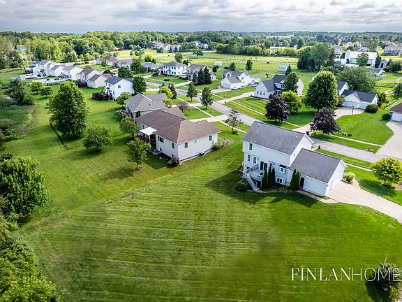 4th image of 7755 Golf Meadows Dr SE