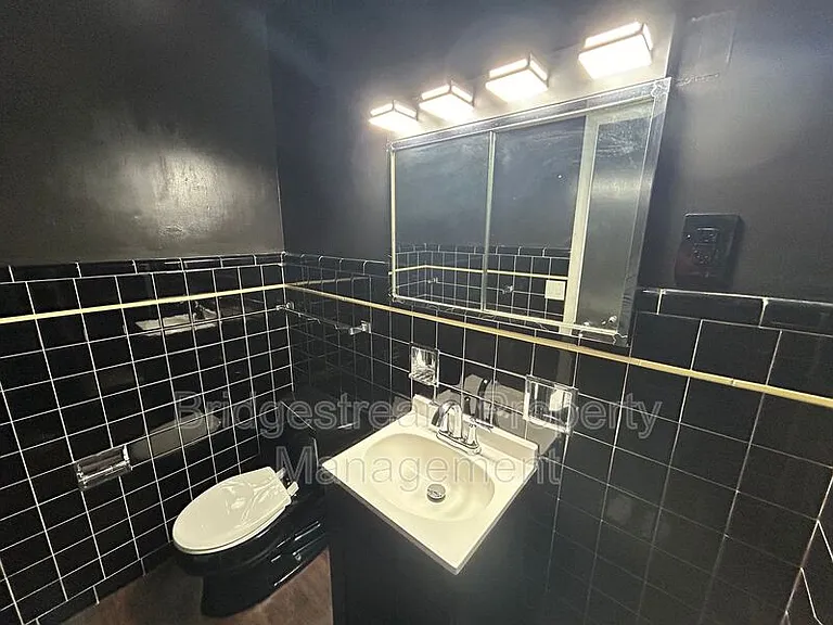 7201 McKenna Pl — Photo 8