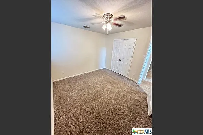 946 Hobby Rd — Photo 30
