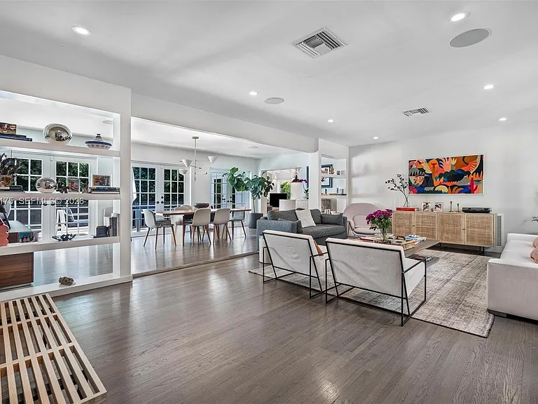 510 Bargello Ave — Photo 3