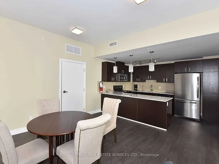 11611 Yonge St #306 — Photo 35