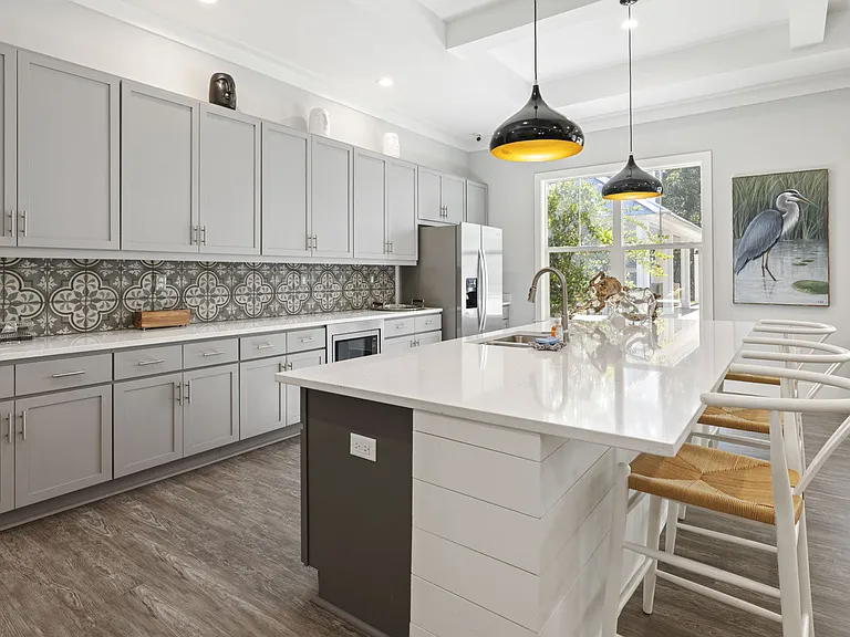4251 S Rhett Ave — Photo 17