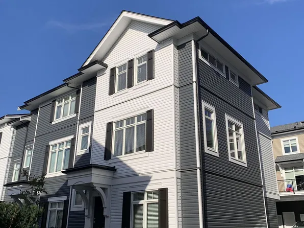 2070 Oak Meadows Dr #81, Surrey, BC V3Z 1J1