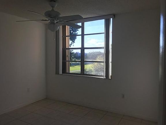 4th image of 9320 Fontainebleau Blvd APT 312