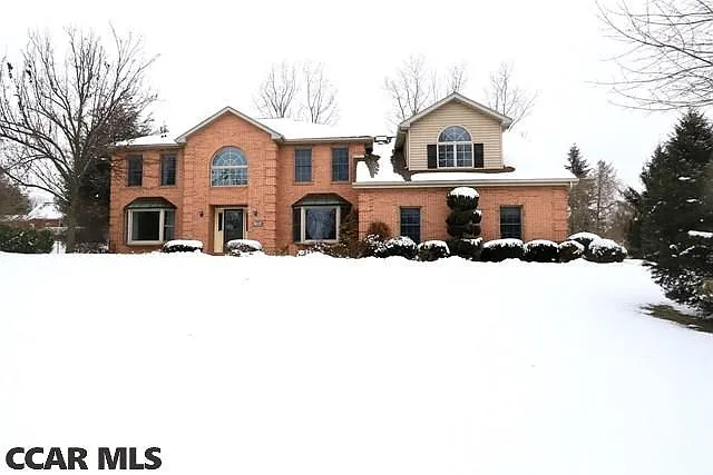 2385 Sleepy Hollow Dr photo 1