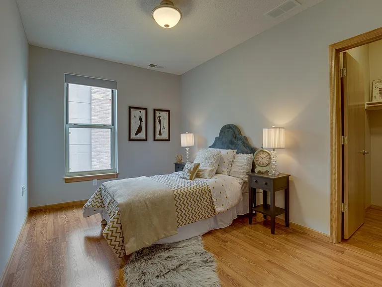 680 N 2nd St #406 — Photo 33