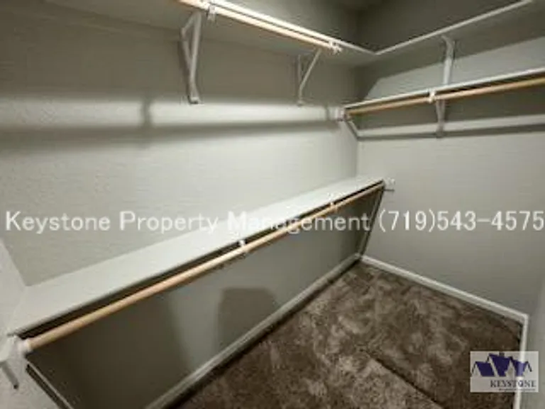857 S Palomar Dr — Photo 11