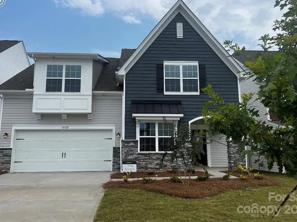 16122 Winfield Hall Dr #742, Charlotte, NC 28273