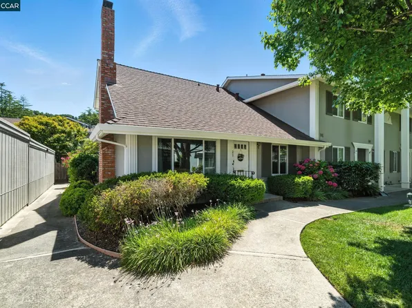 21 Miramonte Dr, Moraga, CA 94556