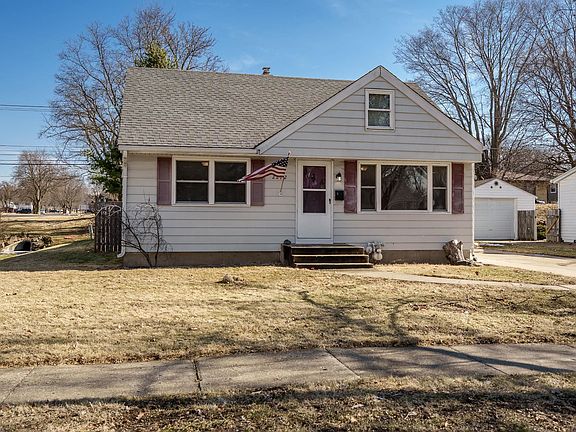 2nd image of 2212 Colorado Ave