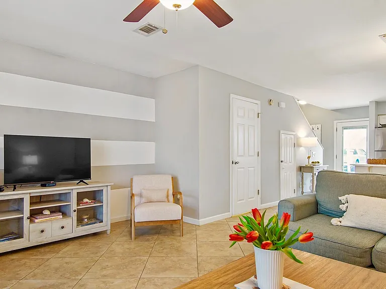 340 Scenic Gulf Dr #25 — Photo 7