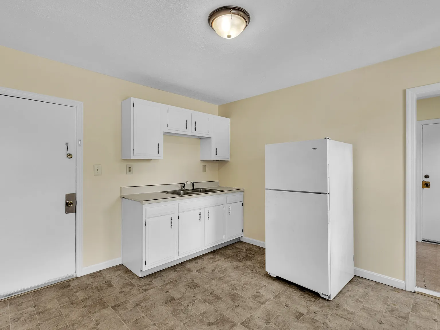 1 bed, 600 sqft, $1,395 — Photo 4