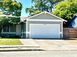2382 Valley West Dr, Santa Rosa, CA