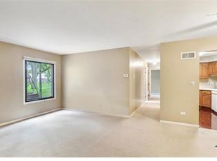 7333 Grand Ave, Downers Grove, IL 60516