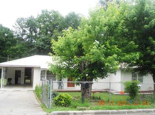 1411 Pierce Cir, Dalton, GA 30721