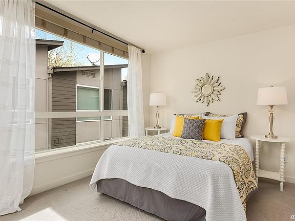 5th image of 3809 Martin Luther King Jr Way S #D