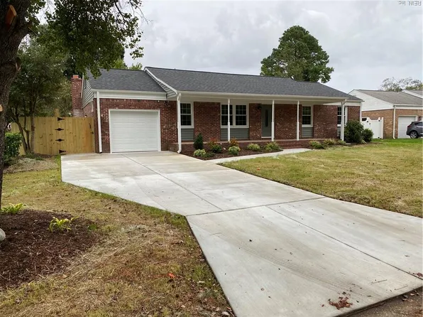 590 Cardamon Dr, Virginia Beach, VA 23464