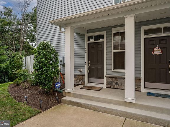 5th image of 1609 Renate Dr